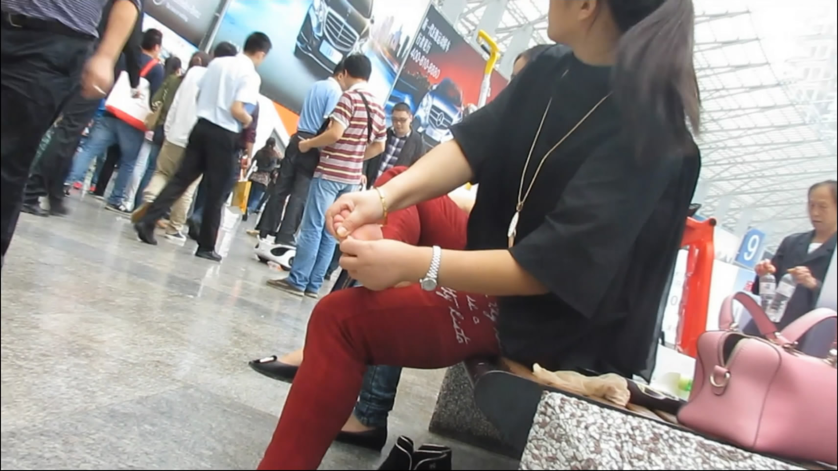 streetsnapfootm[00 01 38][20181202 111048 0]